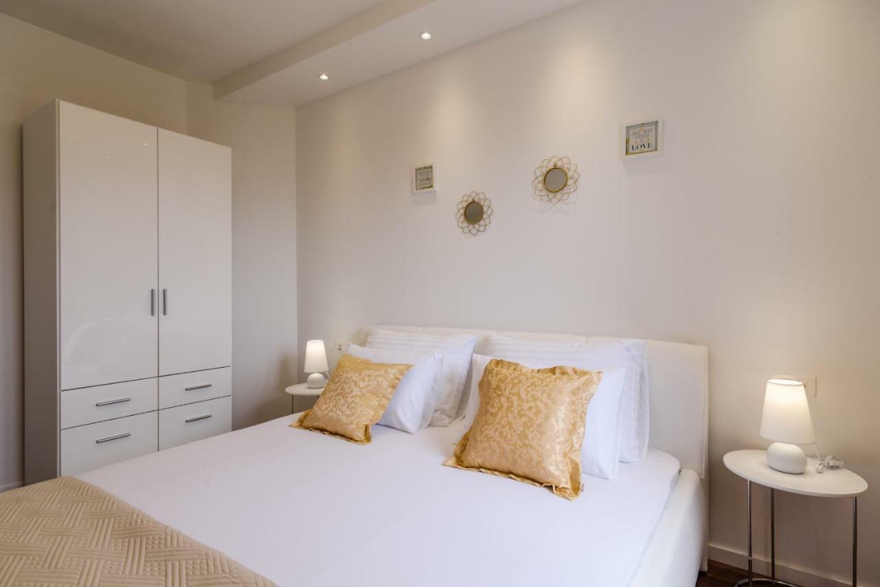 Villa Apartments Aa 1 Τρογκίρ Εξωτερικό φωτογραφία