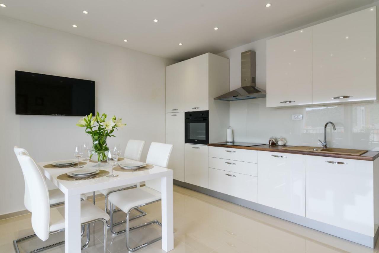 Villa Apartments Aa 1 Τρογκίρ Εξωτερικό φωτογραφία